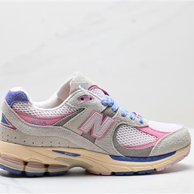 New Balance 2002R