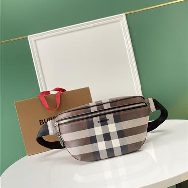 BURBERRY   2025新款男生時尚包包 尺寸：37.5 x 8 x17CM