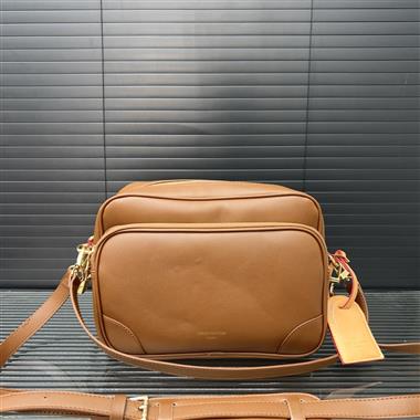 LOUIS VUITTON    2025新款男生時尚包包 尺寸：27*20CM
