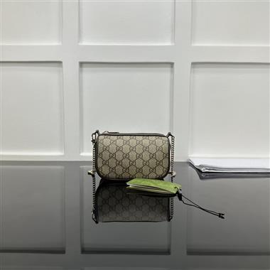 GUCCI    2025新款女生時尚包包 尺寸：16*10*8CM