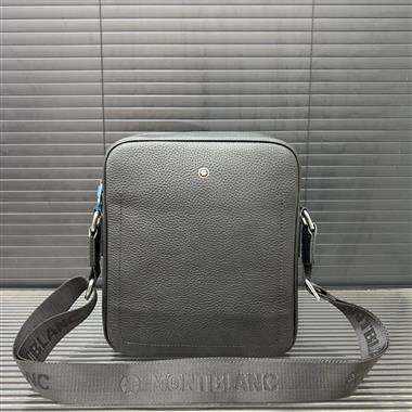 Montblanc   2025新款男生時尚包包 尺寸：24*27CM