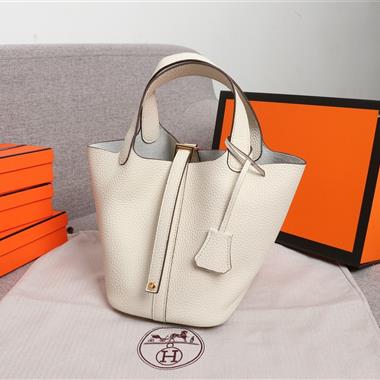 HERMES   2025新款女生時尚包包 尺寸：18CM