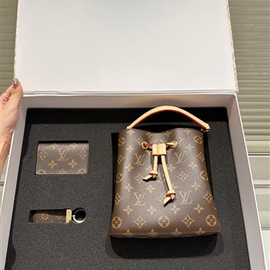 LOUIS VUITTON    2025新款女生時尚包包 尺寸：20CM