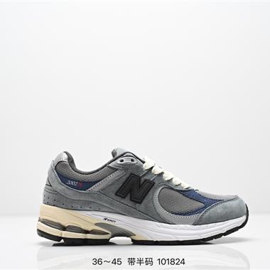 New Balance 2002R 