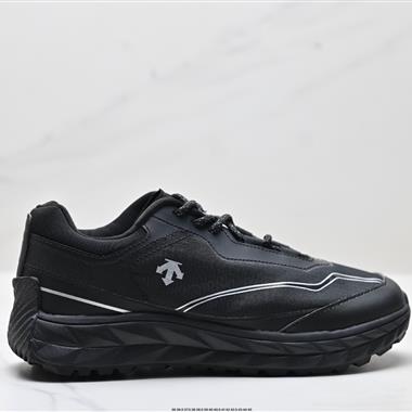 DESCENTE TERRAIND 舒適柔軟 防滑耐磨低幫 登山鞋