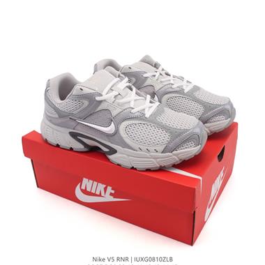 NIKE V5 RNR 輕量緩震支撐休閒鞋