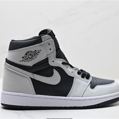 Nike Air Jordan 1 Retro High AJ1