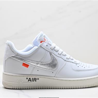 NIKE AIR FORCE 1‘07