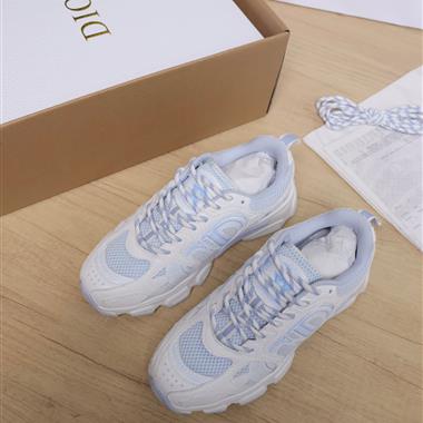 DIOR   2025新款女生休閒時尚鞋子