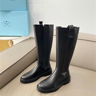 PRADA   2025新款女生休閒時尚鞋子