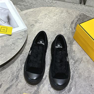 FENDI   2025新款休閒時尚鞋子