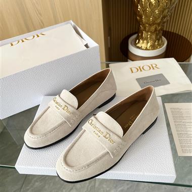 DIOR   2025新款女生休閒時尚鞋子