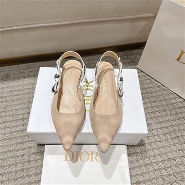 DIOR   2025新款女生休閒時尚鞋子