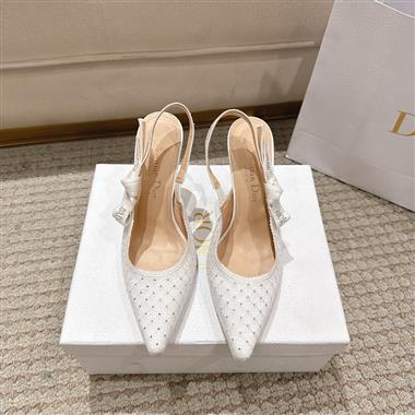 DIOR   2025新款女生休閒時尚鞋子