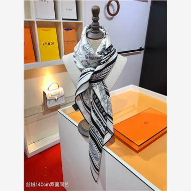 HERMES  2024秋冬新款時尚圍巾 尺寸：140-140