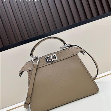 FENDI   2025新款l女生時尚包包  尺寸：27×20×10CM