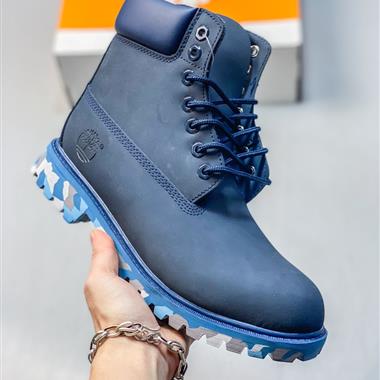Timberland 迷彩高幫戶外休閒鞋
