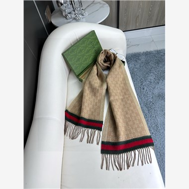 GUCCI  2025秋冬新款時尚圍巾 尺寸：180-33