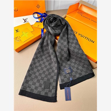  LOUIS VUITTON 2025秋冬新款時尚圍巾 尺寸：180-30