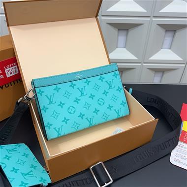 LOUIS VUITTON  2025新款男生時尚包包 尺寸:22*14CM