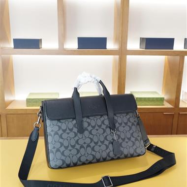 COACH   2025新款男生時尚包包 尺寸:40*30*9CM