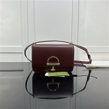 GUCCI    2025新款女生時尚包包 尺寸：22.5*14*8CM