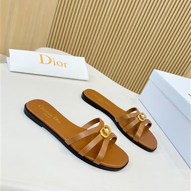 DIOR    2025新款女生休閒時尚鞋子