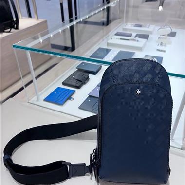 Montblanc    2025新款男生時尚包包 尺寸:30×17×5CM