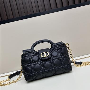 DIOR   2025新款女生時尚包包 尺寸:18.5x 13x8.5CM