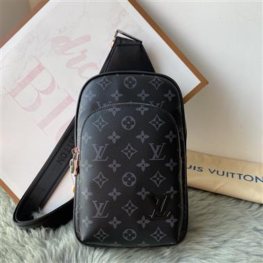 LOUIS VUITTON    2025新款男生時尚包包 尺寸:27×18×5CM