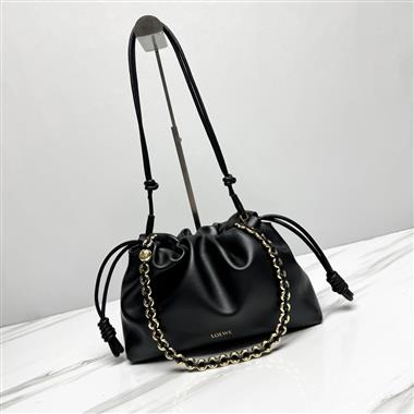 LOEWE   2025新款女生時尚包包 尺寸：30x10.5x20CM