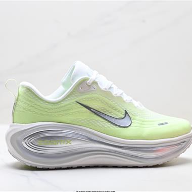 Nike VOMERO PLUS 舒適減震防滑 低幫跑步鞋