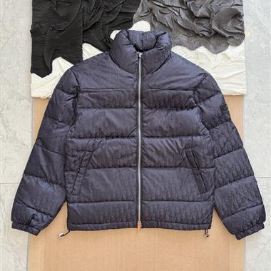 DIOR   2025秋冬新款羽絨服外套  尺寸偏大