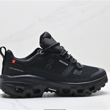 On 昂跑 Cloudrock Low 舒適 輕便 減震耐磨跑步鞋