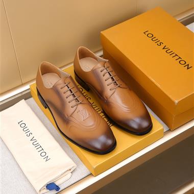 LOUIS VUITTON   2025新款男生休閒時尚鞋子