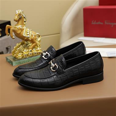 Ferragamo   2025新款男生休閒時尚鞋子