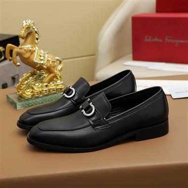 Ferragamo  2025新款男生休閒時尚鞋子