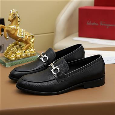 Ferragamo  2025新款男生休閒時尚鞋子