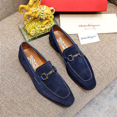 Ferragamo   2025新款男生休閒時尚鞋子