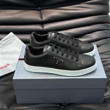 PRADA  2025新款男生休閒時尚鞋子