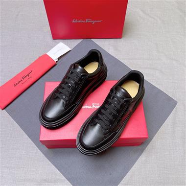Ferragamo   2025新款男生休閒時尚鞋子