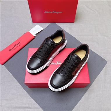 Ferragamo   2025新款男生休閒時尚鞋子