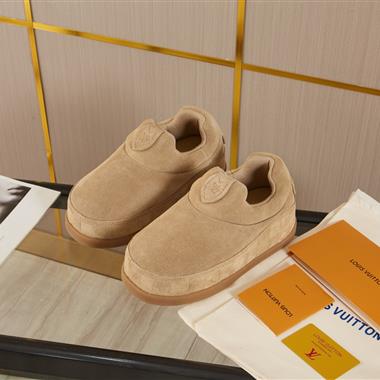 Louis Vuitton   2025新款男生休閒時尚鞋子