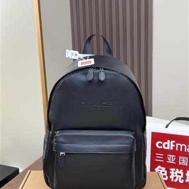 COACH  2025新款男生時尚包包 尺寸：34*45*13CM