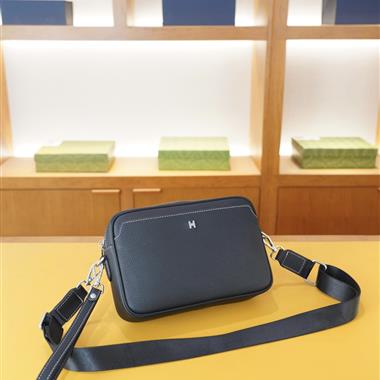 HERMES   2025新款男生時尚包包 尺寸：23x15x6CM