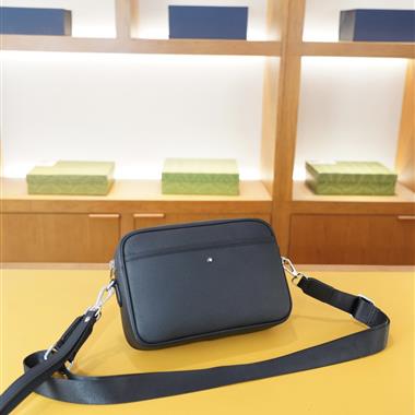 Montblanc    2025新款男生時尚包包 尺寸：23x15x6CM