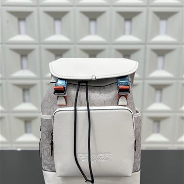 COACH   2025新款男生時尚包包 尺寸：40*28CM