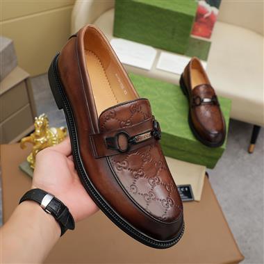 GUCCI   2025新款男生休閒時尚鞋子