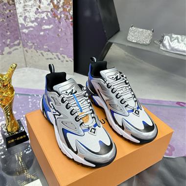 Louis Vuitton   2025新款女生休閒時尚鞋子