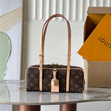 LOUIS VUITTON  2025新款女生時尚包包 尺寸：26x11.5x6.5CM